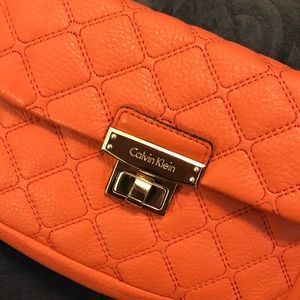 Calvin Klein Bags - Calvin Klein CrossBody Calvin Klein Bags - Calvin Klein CrossBody